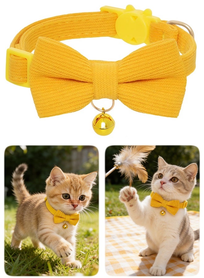 طوق قطط ناعم من قماش الكوردروي مع جرس وربطة عنق، مزود بمشبك أمان قابل للفك، قابل للتعديل للقطط الصغيرة والكبيرة - Image 1